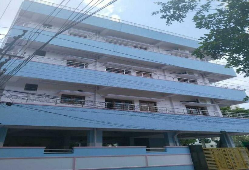 ホテル Pop 91870 Jayasai Guest Rooms