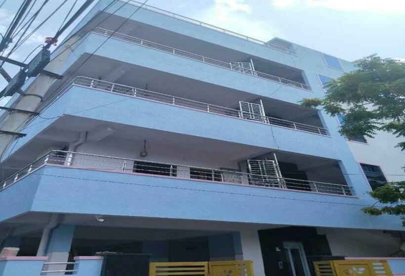 ホテル Pop 91870 Jayasai Guest Rooms