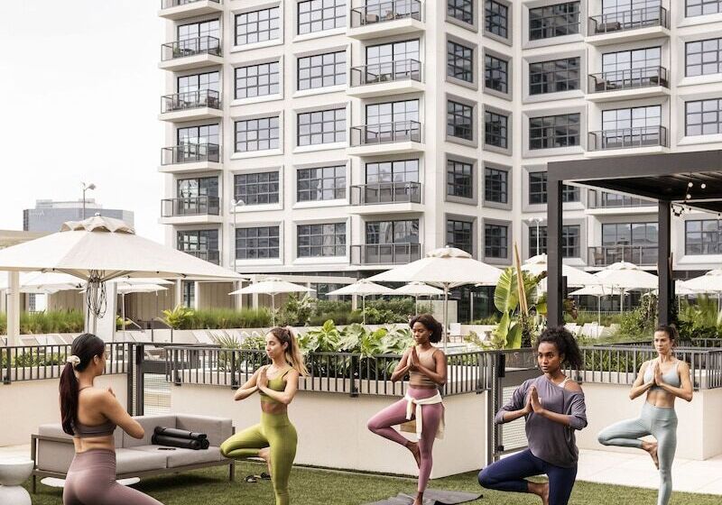 בית מלון כפרי Roost Tampa