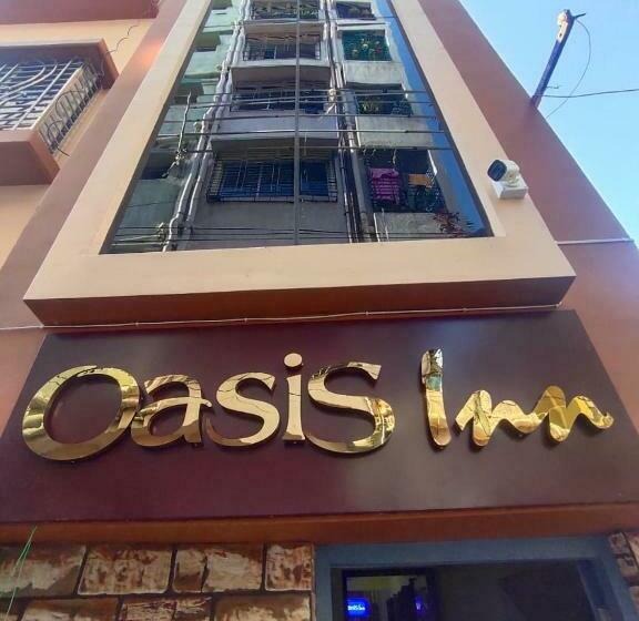 פנסיון Oasis Inn