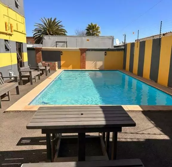 ペンション Platinum Guesthouse Kempton Park