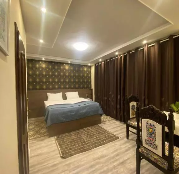 ペンション Seidenstrasse Hotel & Restaurant