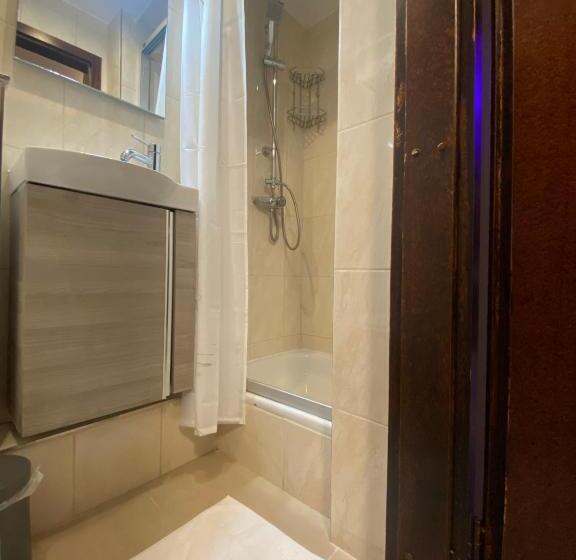 פנסיון Seidenstrasse Hotel & Restaurant