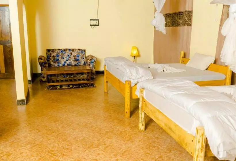 تختخواب و صبحانه Kilimanjaro Vines Retreat Home