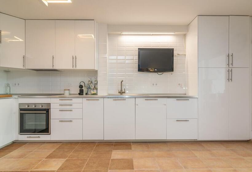 Edisol 29 Villa Pilar 2