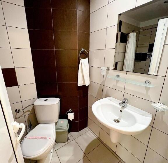 هتل хотел кристал