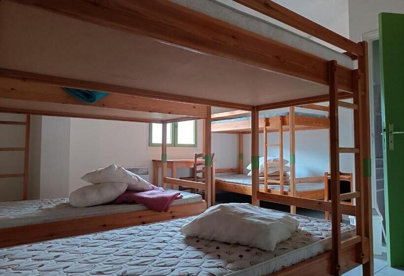 ホテル Auberge De Calendal