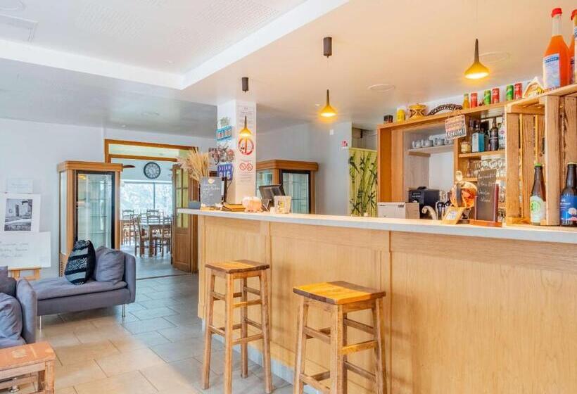 ホテル Auberge De Calendal