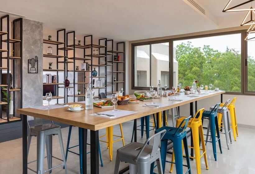 هتل Campanile El Mechtel Tunis