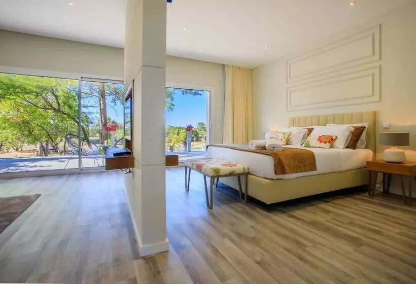 هتل Campo Do Rosmaninho