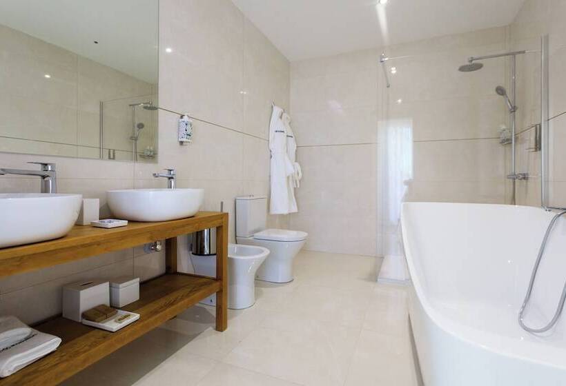 هتل Campo Do Rosmaninho