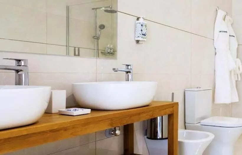 هتل Campo Do Rosmaninho