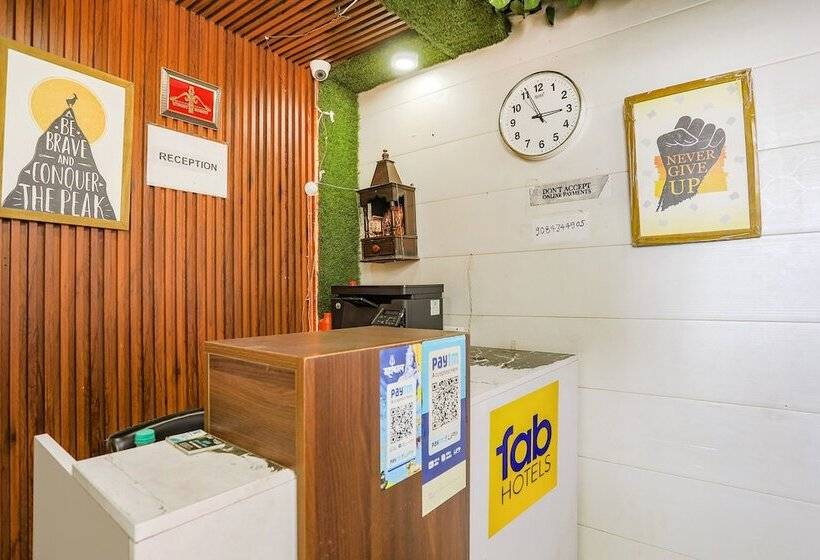 בית מלון כפרי Fabexpress Dream Town