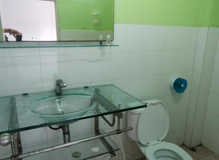 Otel Haadrin Village Fullmoon