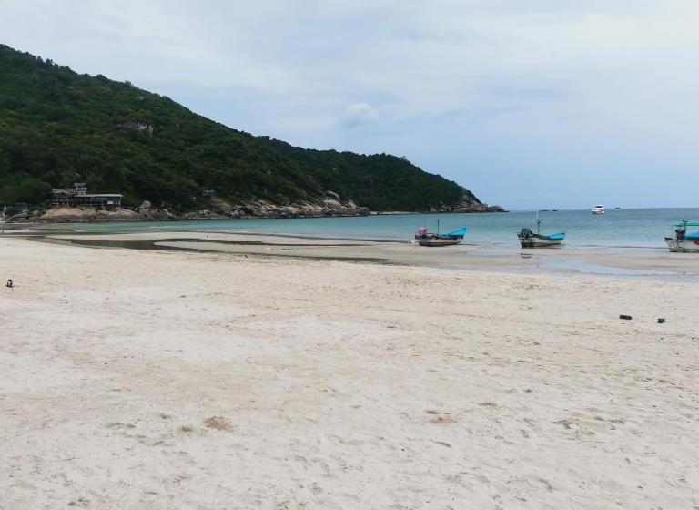 Otel Haadrin Village Fullmoon