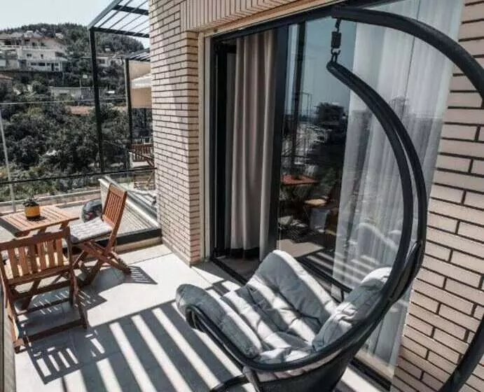 Hotelli Mia Marine Rooms