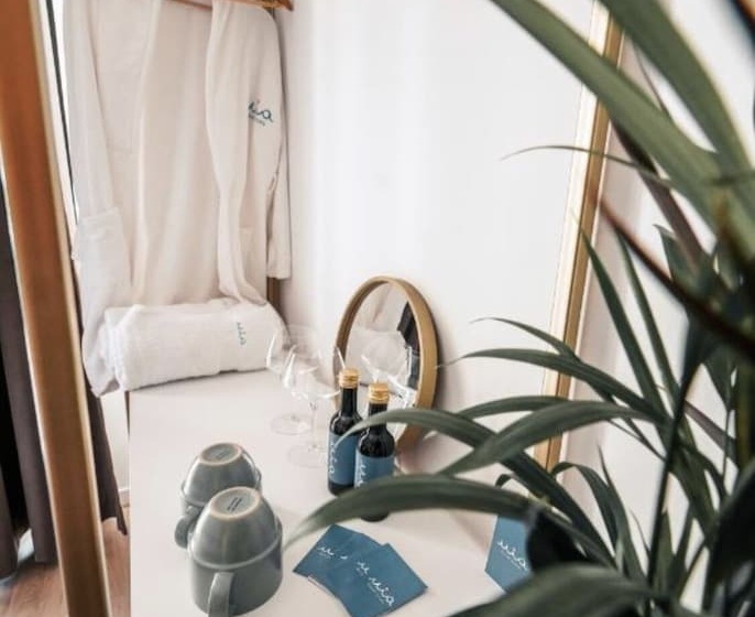 فندق Mia Marine Rooms