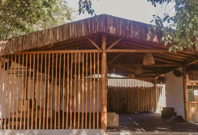 בית מלון כפרי Pousada Cores Do Mar Caraíva