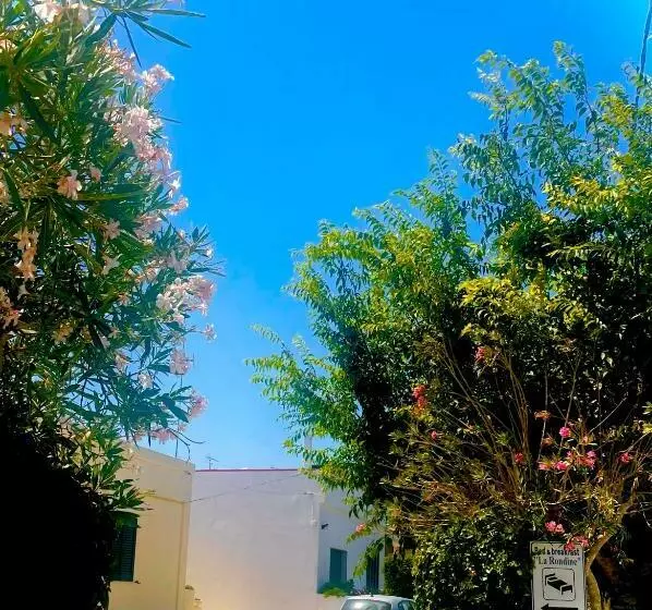 La Rondine Bed And Breakfast