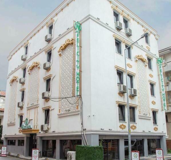 Ada Feli̇ci̇ty Otel