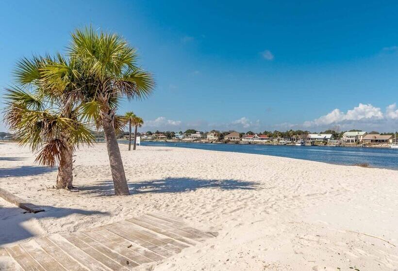 Banana Bay Townhome #13900