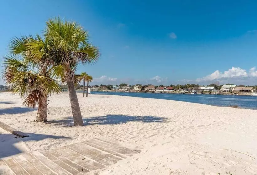 Banana Bay Townhome #13900