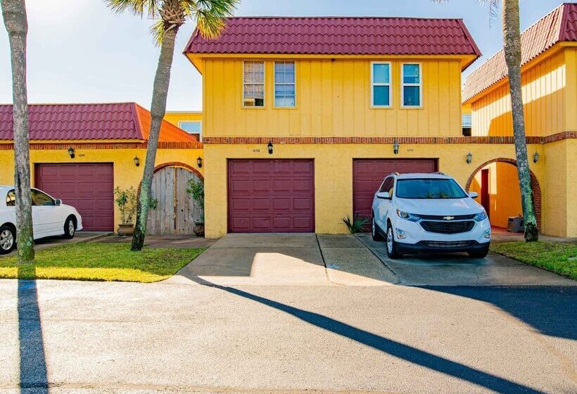 Moonlight Beach Villa By Southern Vacation Rentals