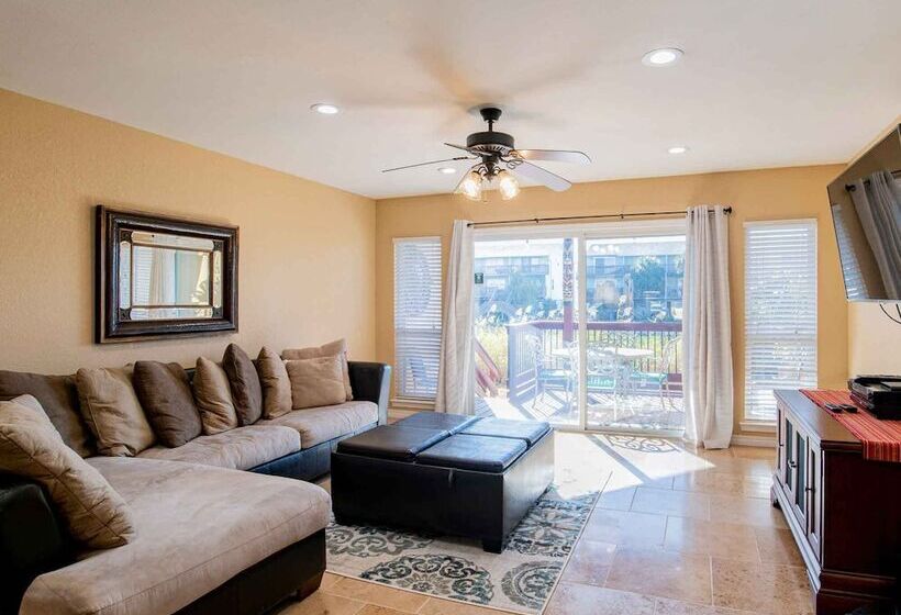 Moonlight Beach Villa By Southern Vacation Rentals