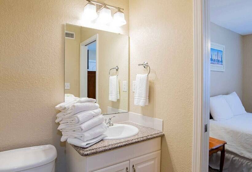 Moonlight Beach Villa By Southern Vacation Rentals