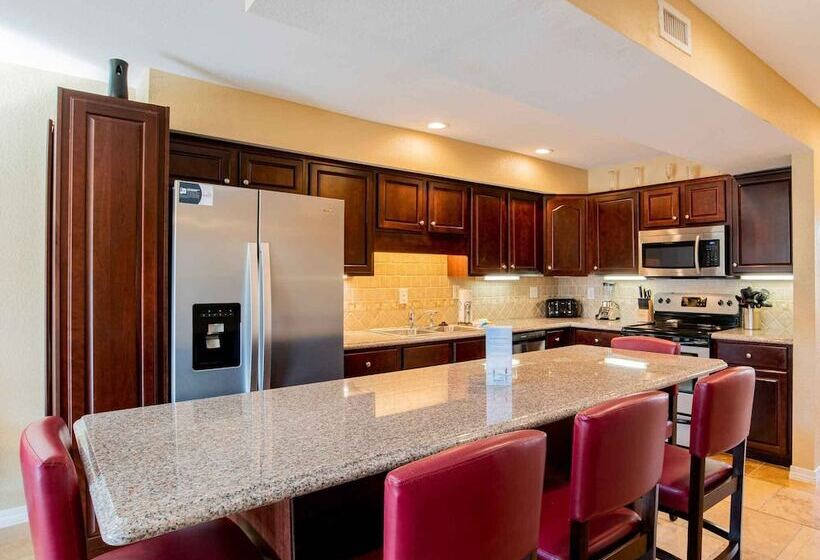 Moonlight Beach Villa By Southern Vacation Rentals