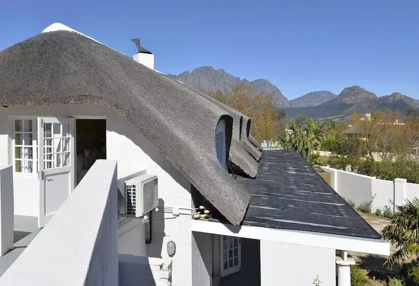 Aamiaismajoitus (B&B) Mirabelle Guesthouse