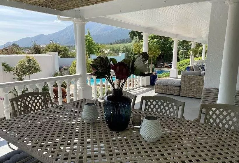 Aamiaismajoitus (B&B) Mirabelle Guesthouse