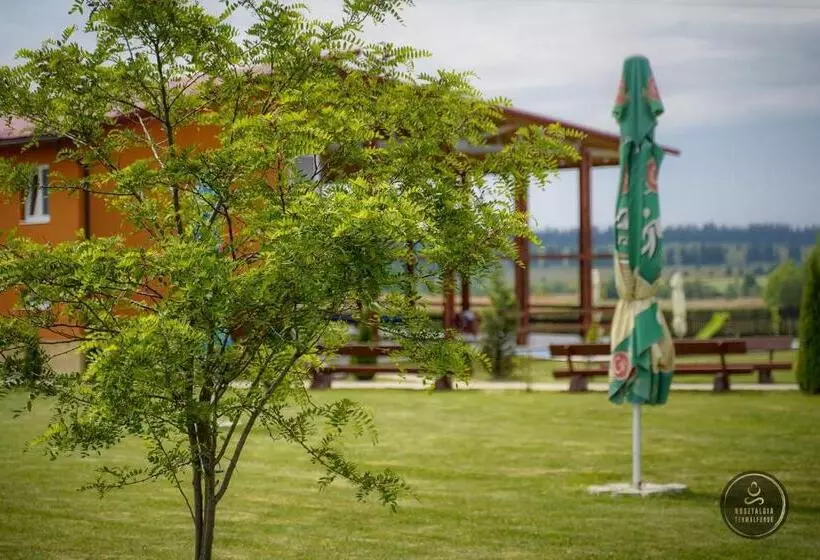 ベッドアンドブレックファースト Nosztalgia Resort