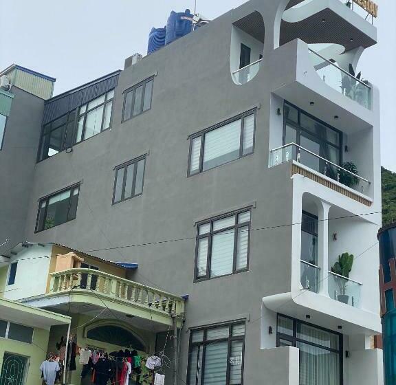 هتل Qui S Homestay