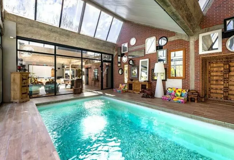ペンション Le Loft Piscine