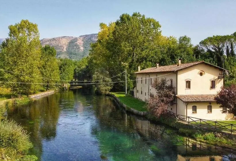 Hotelli Agriturismo Il Casale