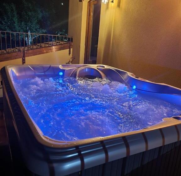 בית מלון כפרי Agriturismo Il Casale