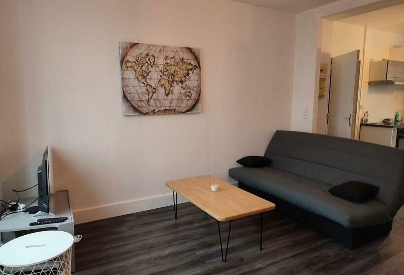 Joli T1 Avec Parking Gratuit