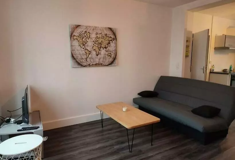 Joli T1 Avec Parking Gratuit