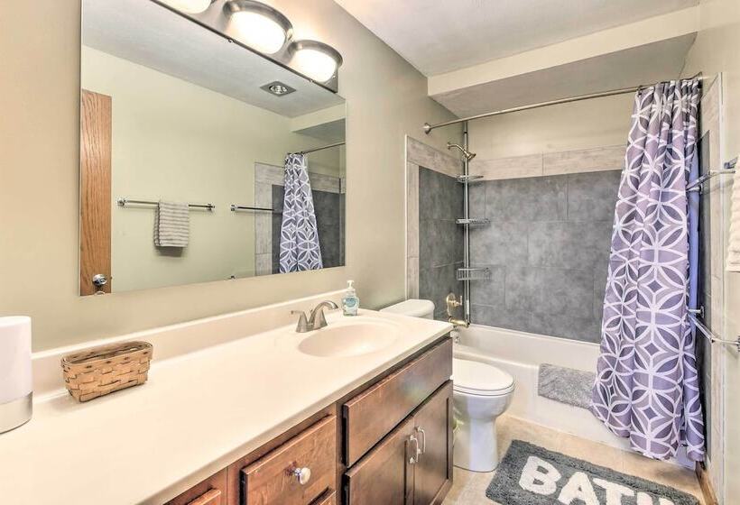 Mimis Place  ~ Ohio Countryside Duplex W/ Deck