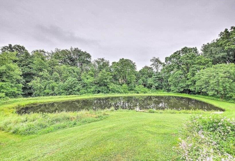 Mimis Place  ~ Ohio Countryside Duplex W/ Deck