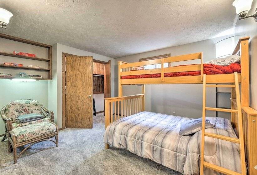 Mimis Place  ~ Ohio Countryside Duplex W/ Deck