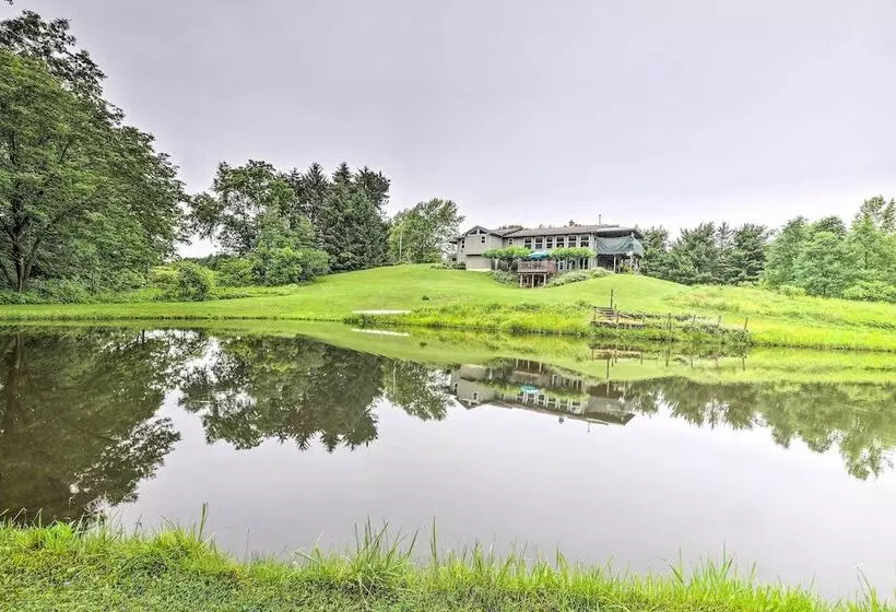 Mimis Place  ~ Ohio Countryside Duplex W/ Deck