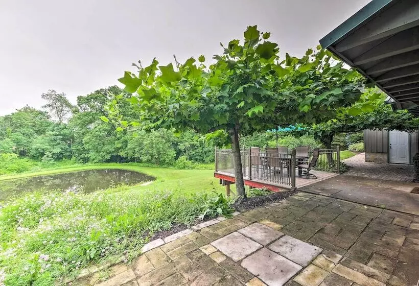 Mimis Place  ~ Ohio Countryside Duplex W/ Deck
