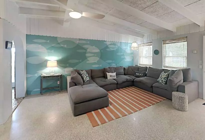 Soundside By Southern Vacation Rentals
