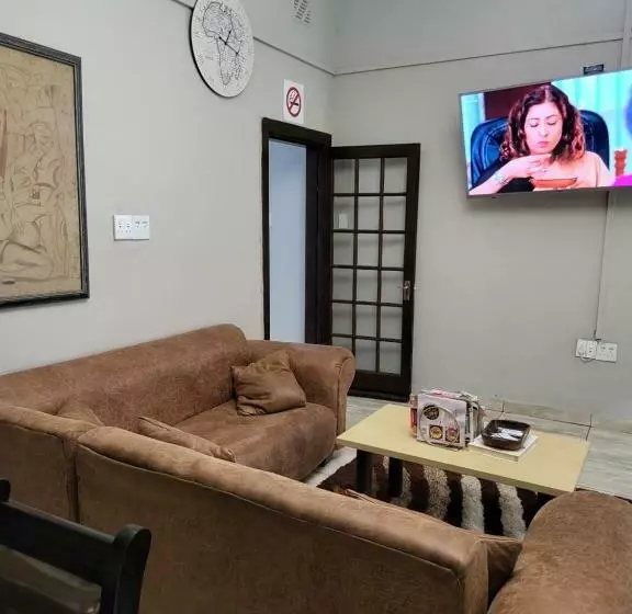 Aamiaismajoitus (B&B) G On M Guest House