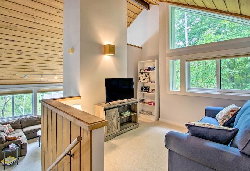 Cozy Lincoln Condo ~ 1 Mi To Loon Mountain!