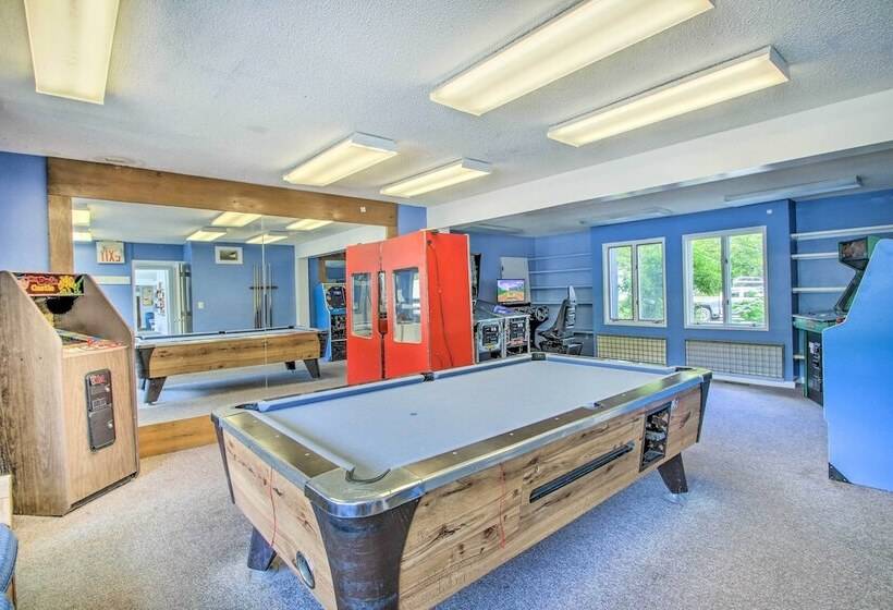 Cozy Lincoln Condo ~ 1 Mi To Loon Mountain!