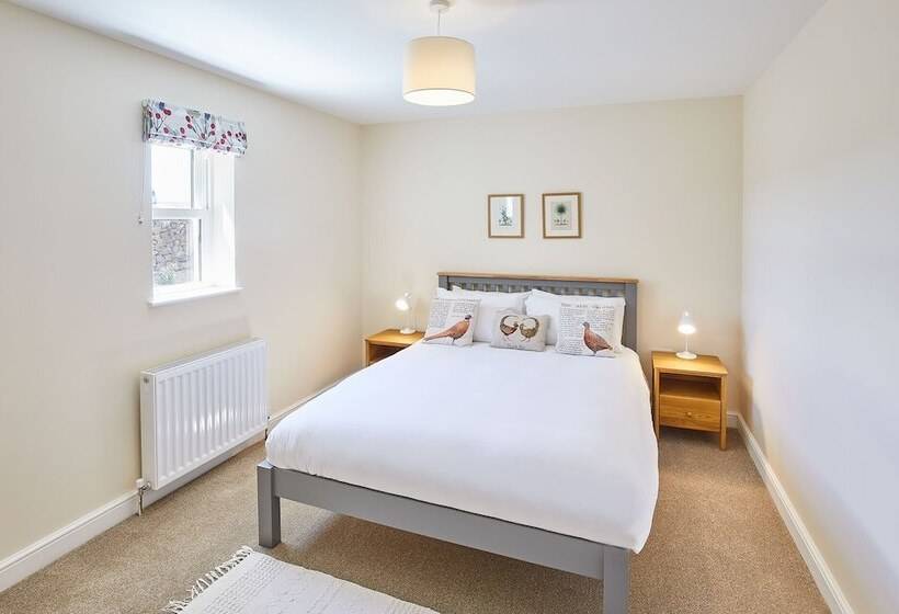 Host Stay Foggyshaw Lodge