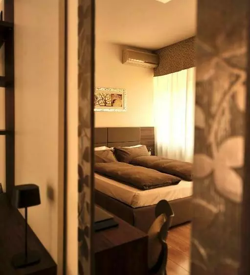 ホテル Villa Florida
